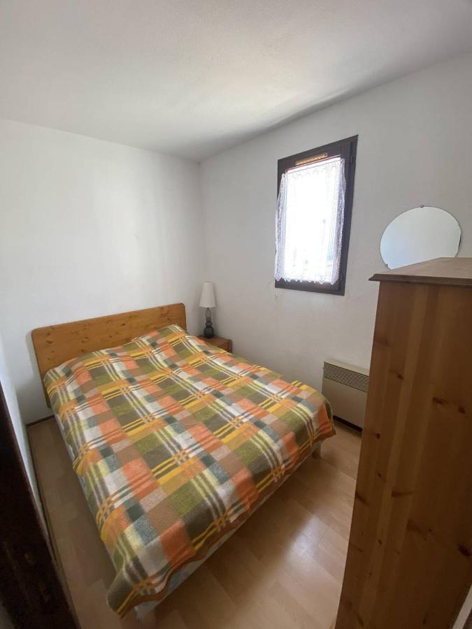Appartement T3 Avec Terrasse Donnant Sur La Mer Sur Saint Pierre La Mer Exterior foto