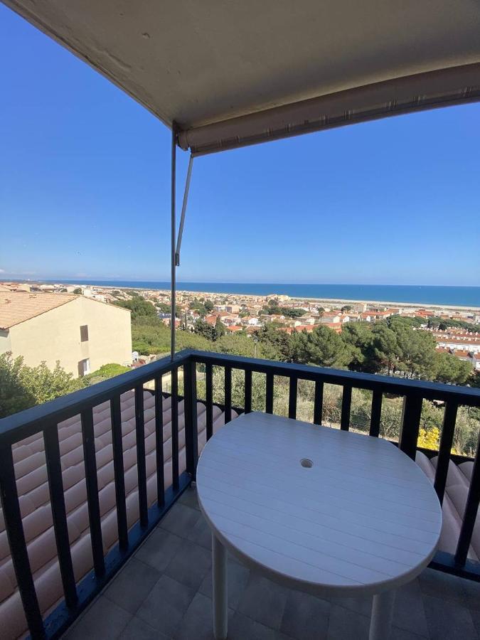 Appartement T3 Avec Terrasse Donnant Sur La Mer Sur Saint Pierre La Mer Exterior foto